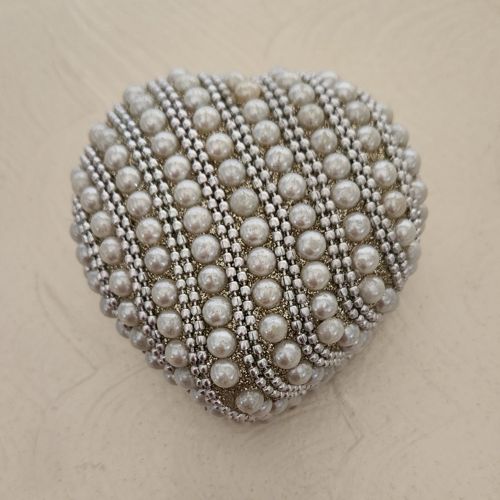 White Pearl Jewllary box